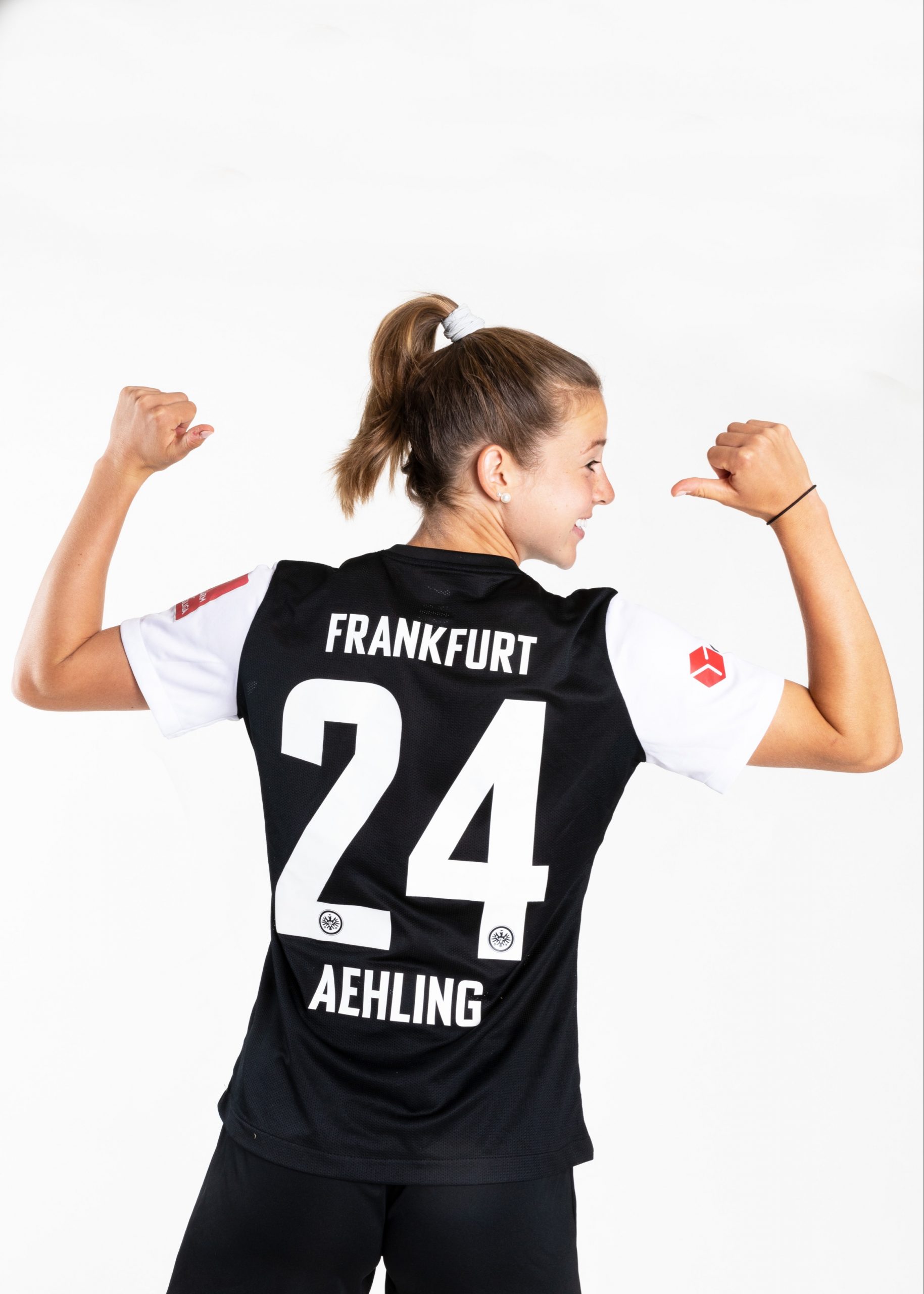 ,,In jedem Training an sich arbeiten!“ Fußballprofi Anna Aehling lebt ihren Traum