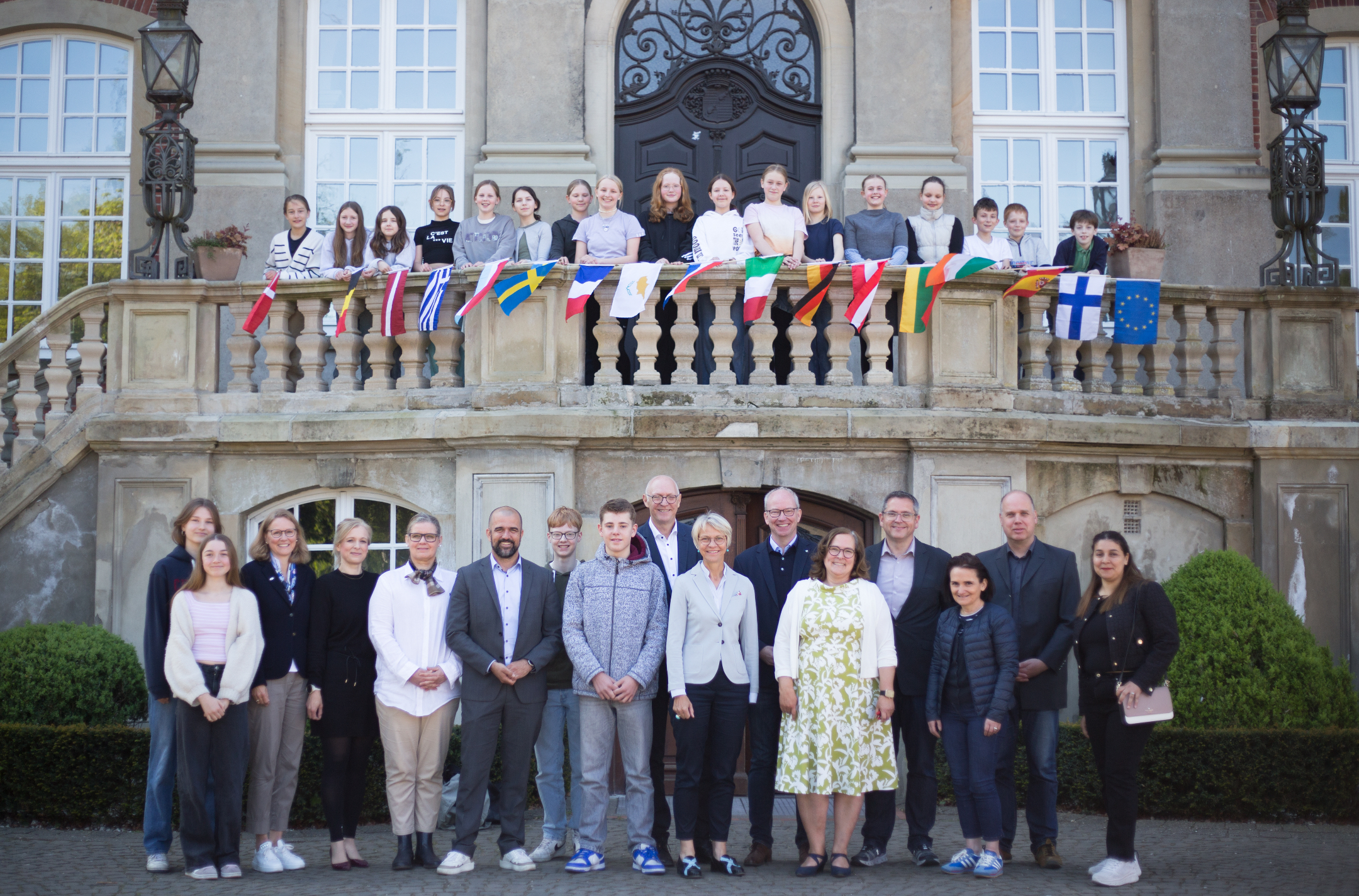 ,,Setzt euch für Demokratie ein!“ – Hoher Besuch an der Loburg