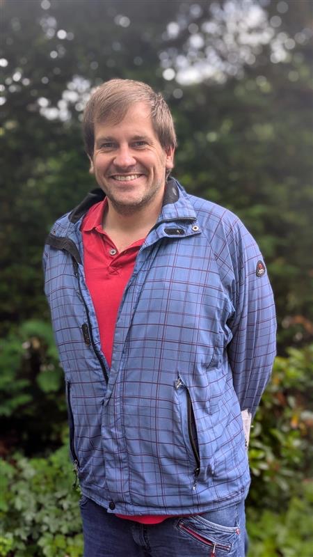 Ghandi oder Kobe Bryant? Interview mit Herrn Flothkötter