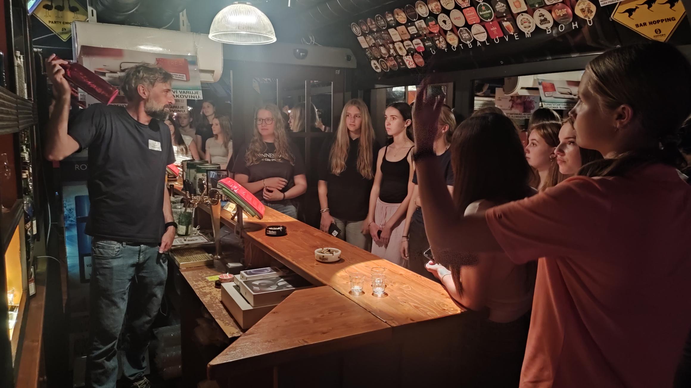 Aufklärung auf Schienen- Besuch des Revolutionstrains in Ennigerloh!