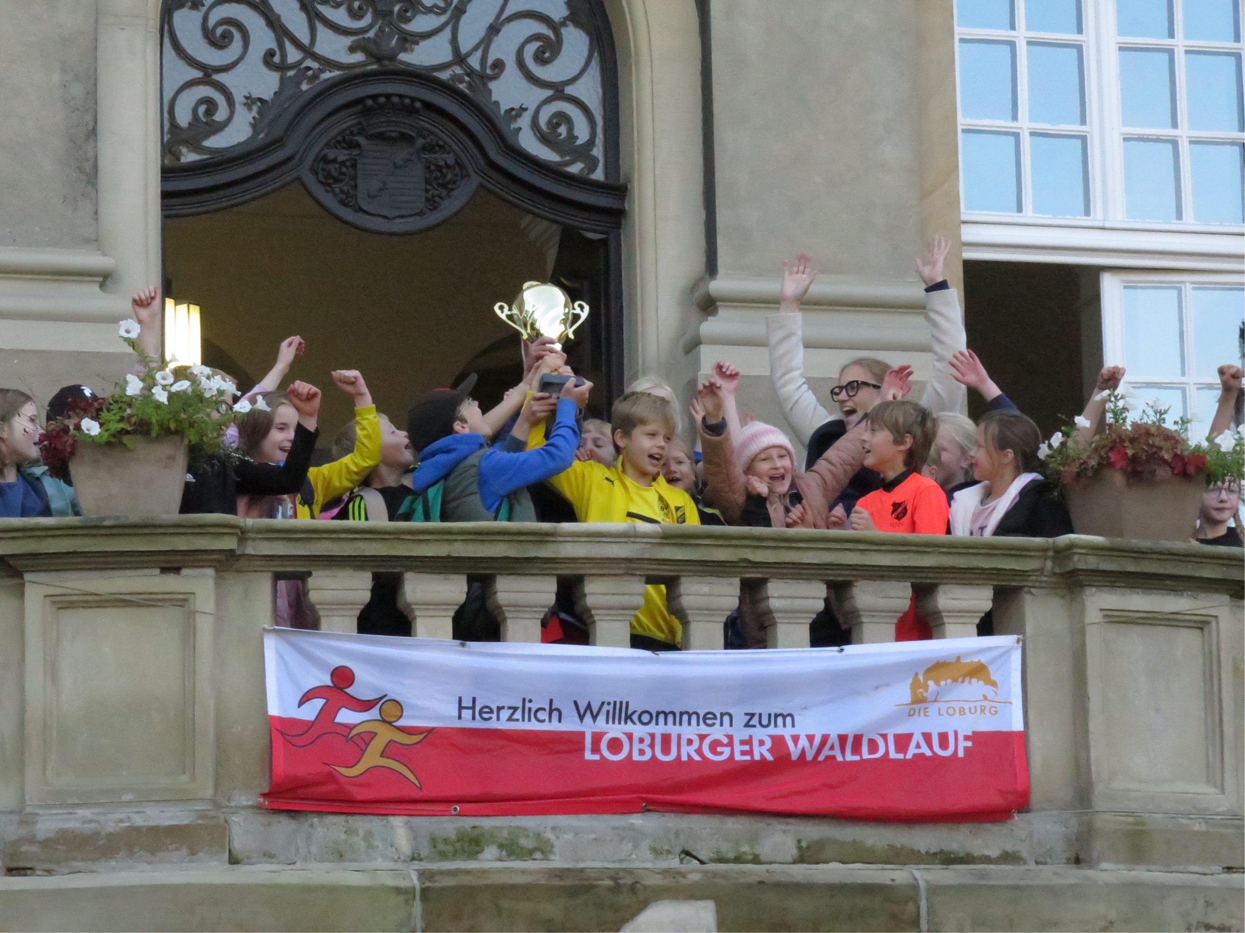 „Ohne Schuh und Brille“ –  Waldlauf Nr. 49 birgt Kuriositäten